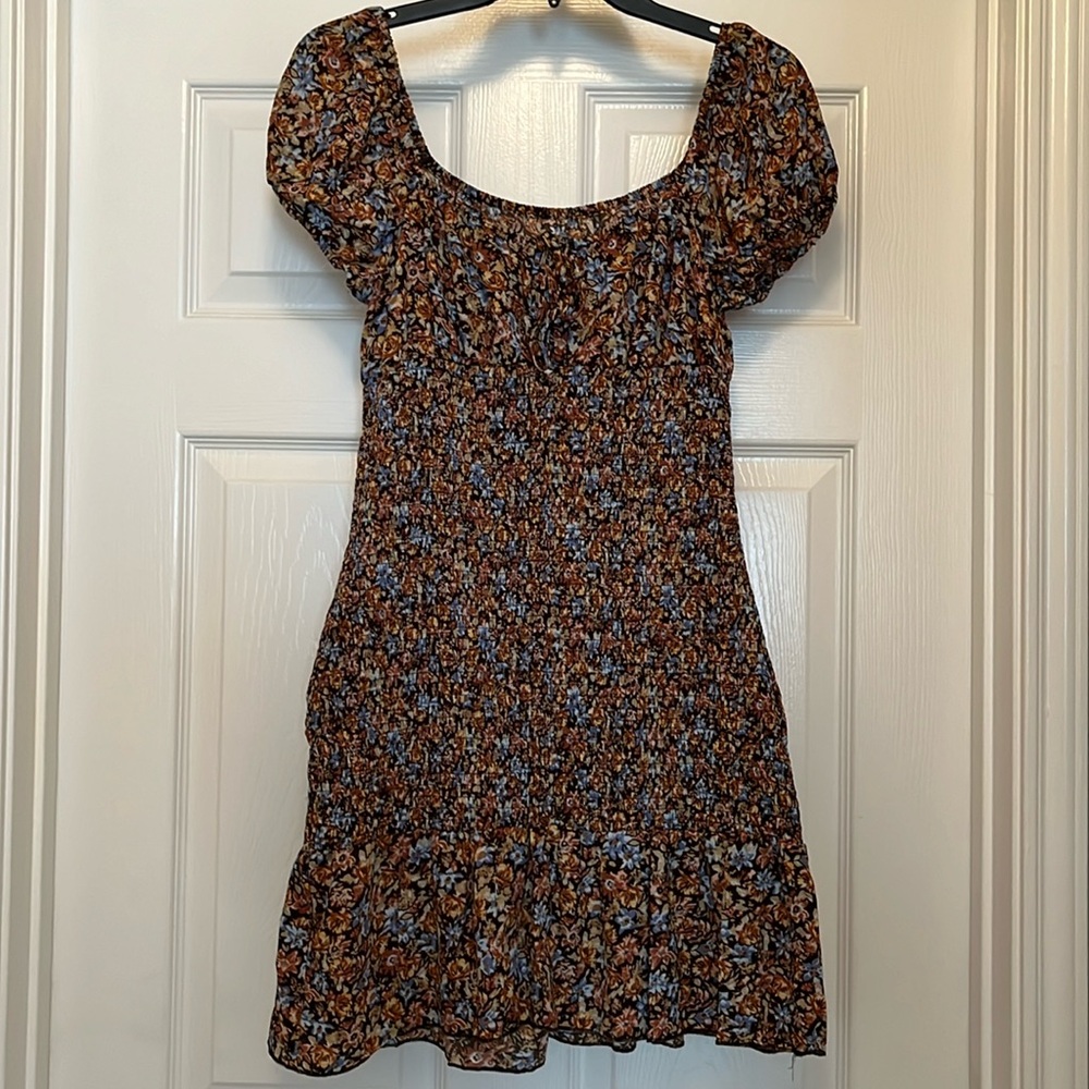 Wild Fable brown with blue and earth tone flowers size medium